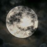 Full Moon Tonight: Why People Feel Perplexed